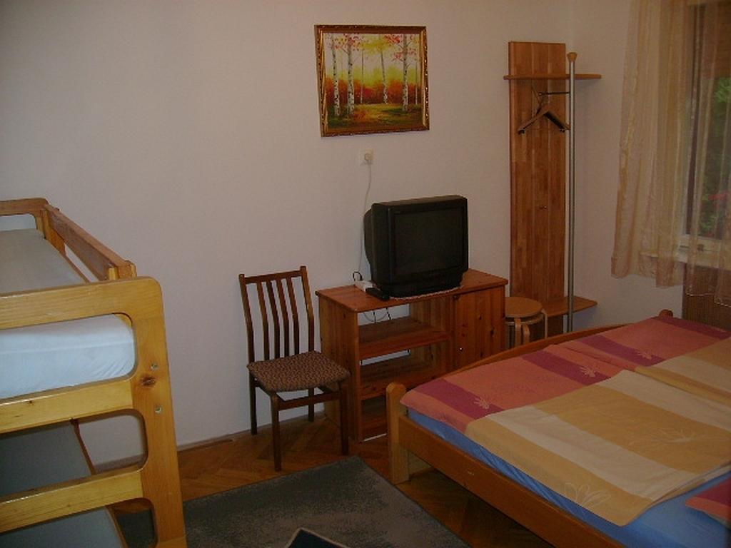 Sosto Apartman Siófok Chambre photo